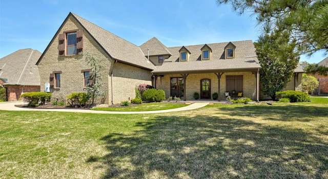 Photo of 3200 Balmoral Dr, Edmond, OK 73034