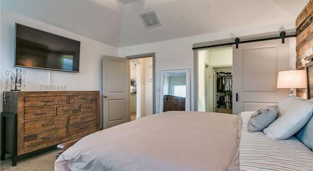 Photo of 18516 Maidstone Ln, Edmond, OK 73012