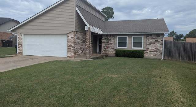 Photo of 1017 Silver Maple, Moore, OK 73160