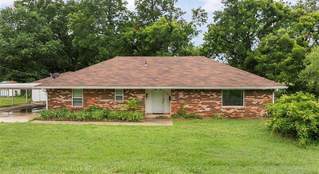 Photo of 702 S Severs Ave, Wynnewood, OK 73098