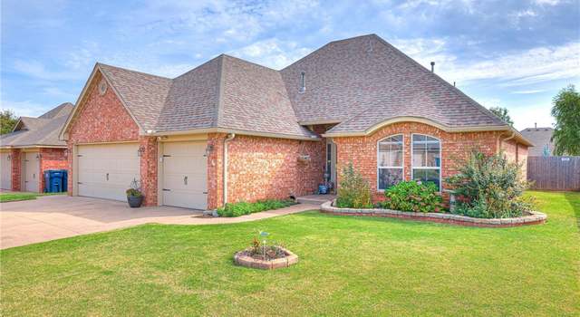 Photo of 2404 NW 153rd St, Edmond, OK 73013