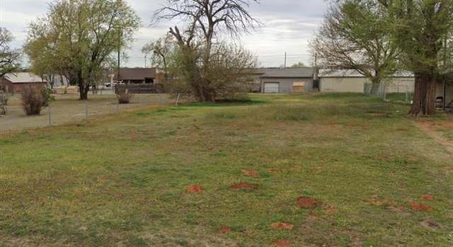 Photo of 515 N Locust Ave, Elk City, OK 73644