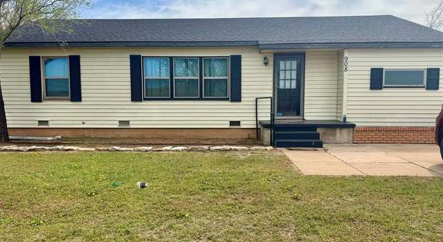 Photo of 908 E North Boundary St, Sentinel, OK 73664