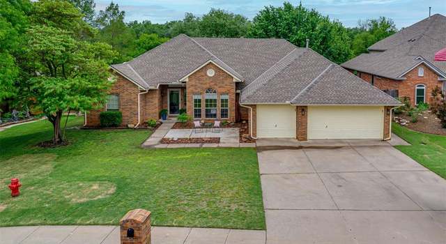 Photo of 2804 Chimney Hill Rd, Edmond, OK 73034