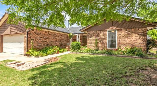 Photo of 2233 Red Elm Dr, Edmond, OK 73013