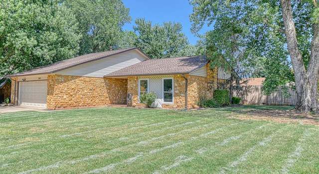 Photo of 200 Pawnee Cir, Yukon, OK 73099