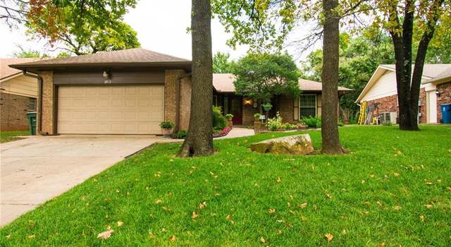 Photo of 2012 Willow Creek Rd, Edmond, OK 73013