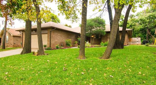Photo of 2012 Willow Creek Rd, Edmond, OK 73013