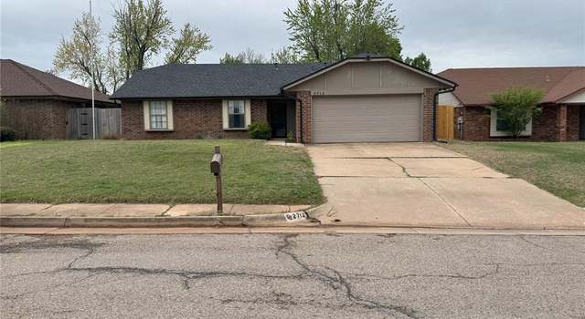 Photo of 2712 Summerfield Dr, Edmond, OK 73012