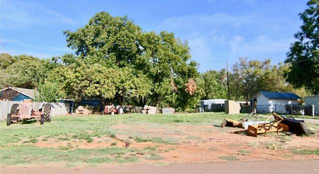 Photo of 414 N Howard Ave, Elk City, OK 73644