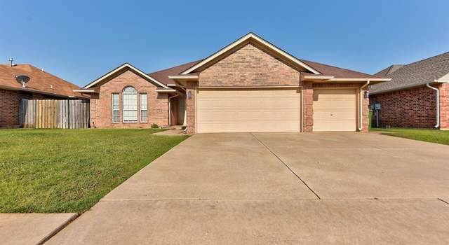 Photo of 104 Sunrise Dr, Yukon, OK 73099