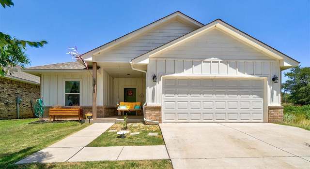 Photo of 313 W 3rd St, Arcadia, OK 73007