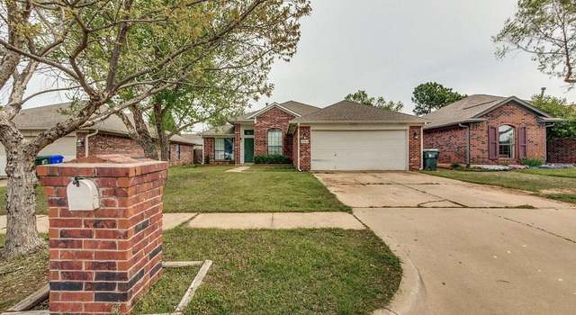 Photo of 2005 Old Central Dr, Norman, OK 73071