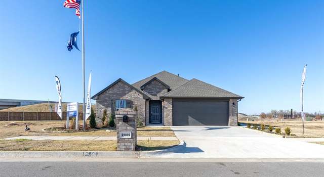 Photo of 2513 Tracys Mnr, Yukon, OK 73099