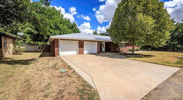 Photo of 117 W Jackson St, Mangum, OK 73554