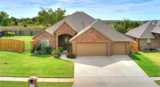 Photo of 2620 Summit Terrace Dr, Norman, OK 73071