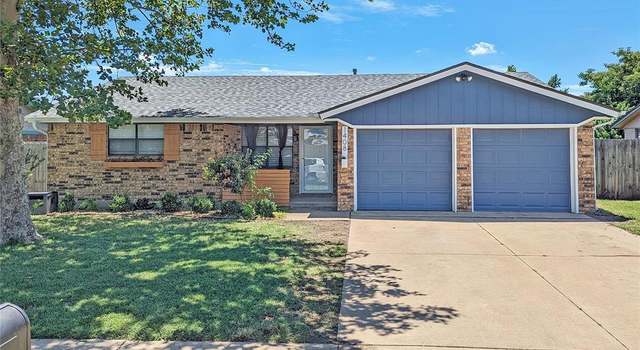 Photo of 1408 NE 5th St, Moore, OK 73160