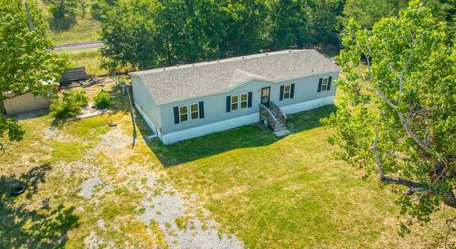 Photo of 133 S Lakeside Dr, Apache, OK 73006