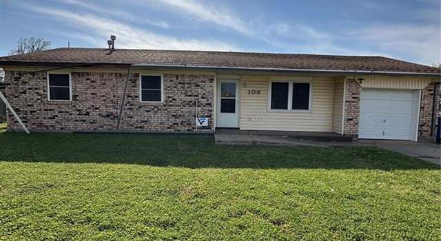 Photo of 108 Glenhaven St, Chickasha, OK 73018