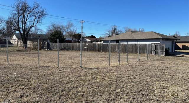 Photo of 280 Windsor Way, Midwest City, OK 73110