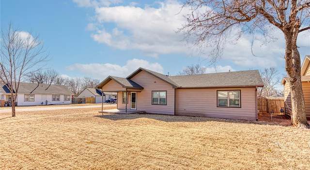 Photo of 1204 W 5th St, Elk City, OK 73644