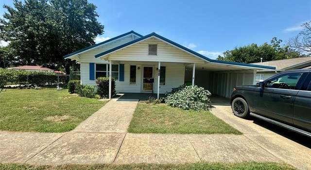 Photo of 701 N 3rd St, Okemah, OK 74859