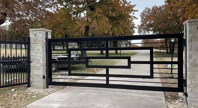 Photo of 8401 E Memorial Rd, Jones, OK 73049