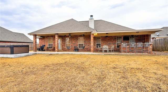 Photo of 1505 Savannah Cir, Noble, OK 73068