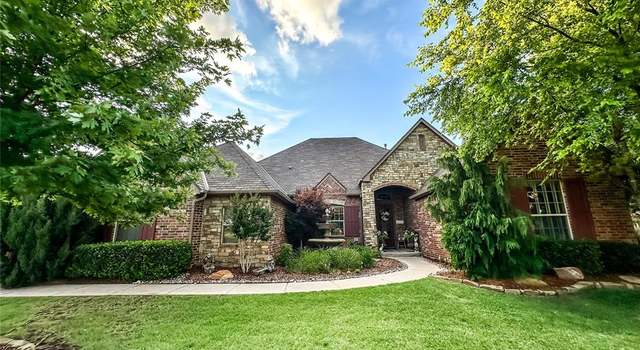 Photo of 16721 Village Garden Dr, Edmond, OK 73012