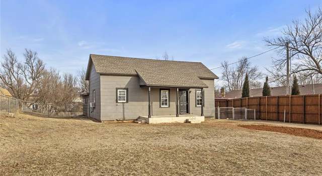 Photo of 414 N Broadway Ave, Hydro, OK 73048
