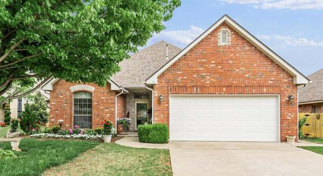 Photo of 341 Crossland Ct, Edmond, OK 73003