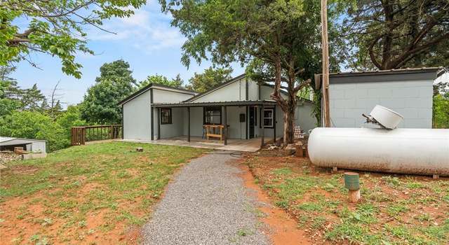 Photo of 11900 Echo Ridge St, Hinton, OK 73047