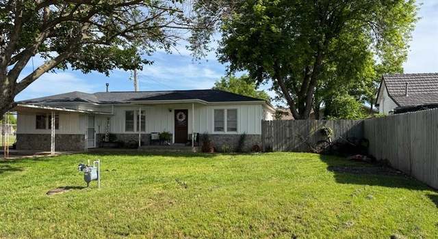 Photo of 409 W Oklahoma St, Mcloud, OK 74851