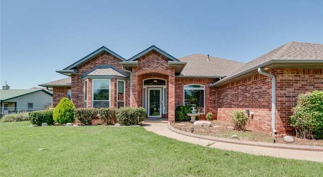 Photo of 1009 Baffy Ct, Edmond, OK 73025