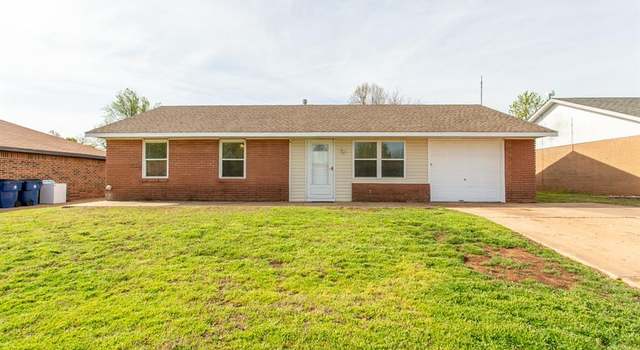 Photo of 605 Highland Dr, Waukomis, OK 73773