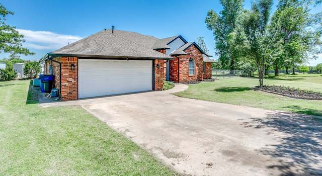 Photo of 19418 Robert Clark Cir, Harrah, OK 73045