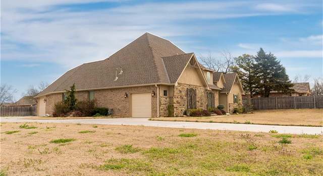 Photo of 3511 NE 12 St, Moore, OK 73160