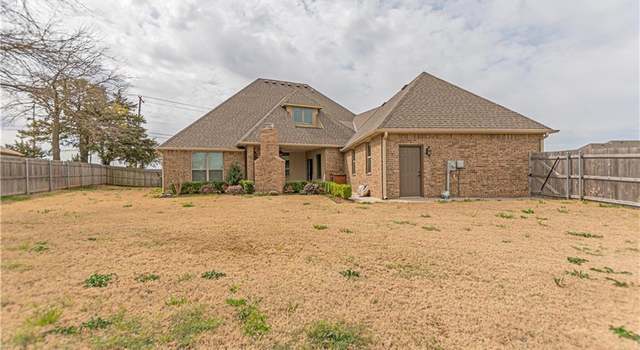 Photo of 3511 NE 12 St, Moore, OK 73160