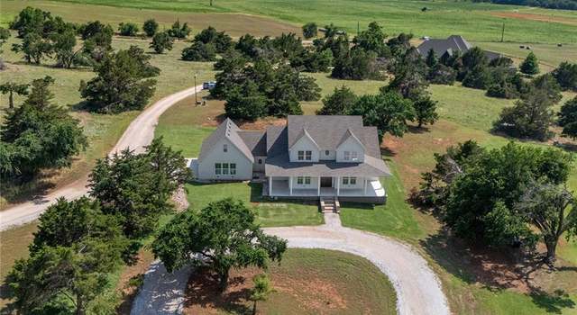Photo of 8 Brock Cir, Weatherford, OK 73096
