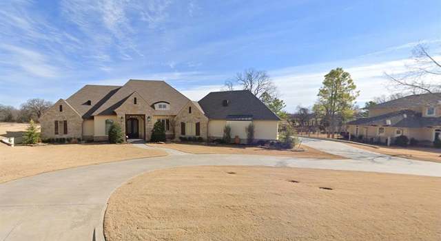 Photo of 1105 Inverness Cir, Shawnee, OK 74801