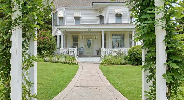 Photo of 1112 E 2nd St, Sulphur, OK 73086
