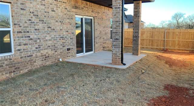 Photo of 2905 SE 23 Cir, Moore, OK 73160