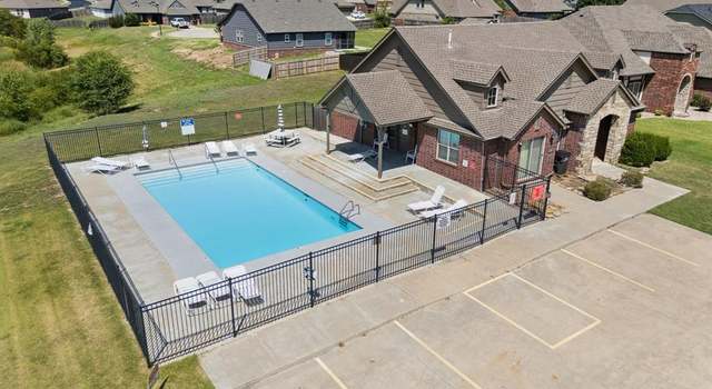 Photo of 3005 Talbot Cir, Bartlesville, OK 74006
