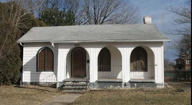 Photo of 606 N 7th St, Tonkawa, OK 74653