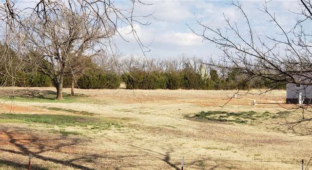 Photo of 8151 Pine Rdg, Noble, OK 73068