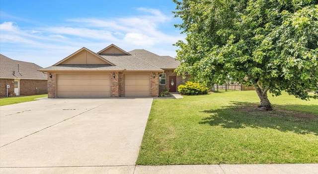 Photo of 104 Southpointe Ave, Tuttle, OK 73089