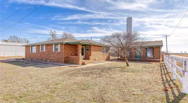 Photo of 102 E Walk Ave, Canute, OK 73626