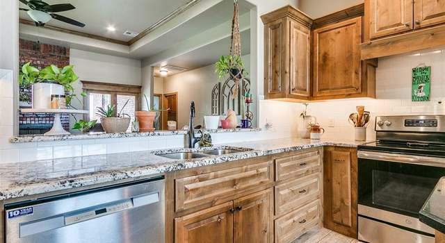 Photo of 12637 Summit Ln, Blanchard, OK 73010