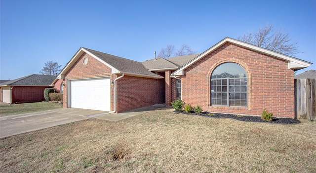 Photo of 1704 Sumac Dr, Norman, OK 73071