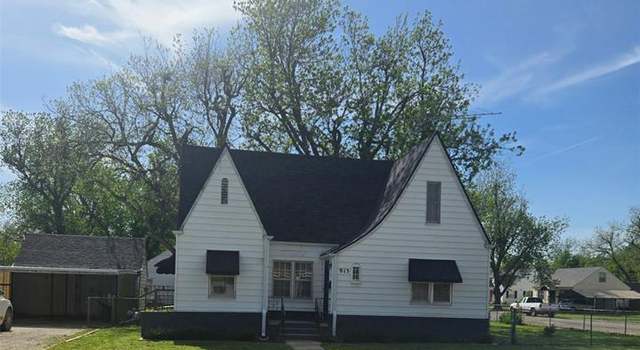 Photo of 915 N 9th St, Perry, OK 73077